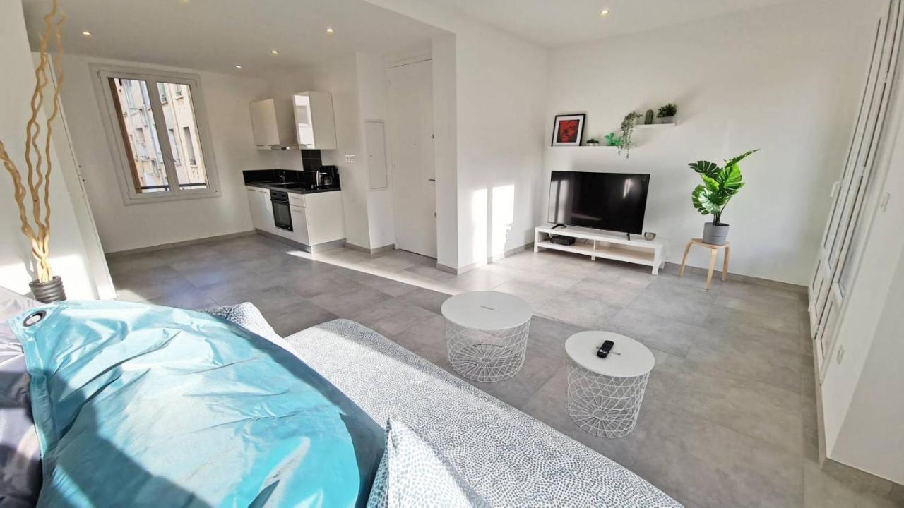 Maxbnb - T2 Balcon 50M2 - Climatise - Ouest - Toulon Dış mekan fotoğraf